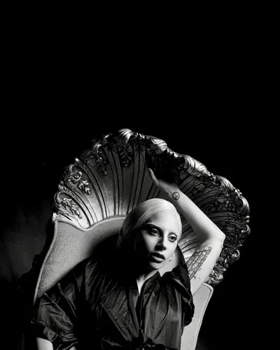 LADY GAGA thumbnail